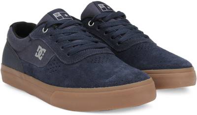 DC Sneakers
