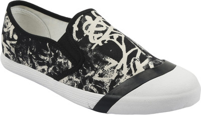 

Vostro BORIS Casuals For Men(Multicolor, Black