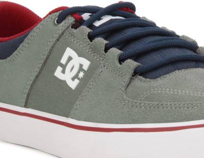 DC Sneakers