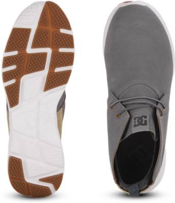 DC Sneakers