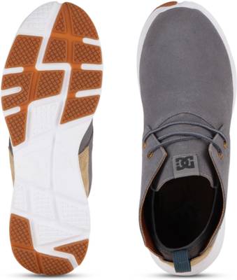 DC Sneakers