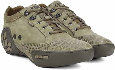 

Woodland Outdoor Shoes For Men(Khaki