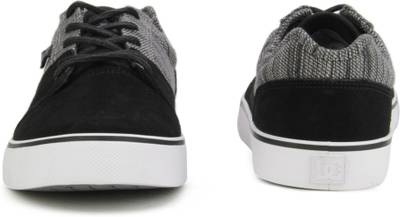 DC Sneakers