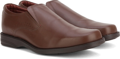 

Bata ROONY CASUAL Slip on Shoes For Men(Brown