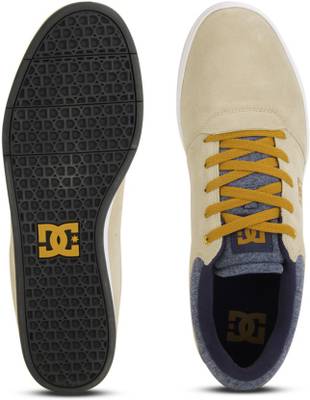 DC Sneakers
