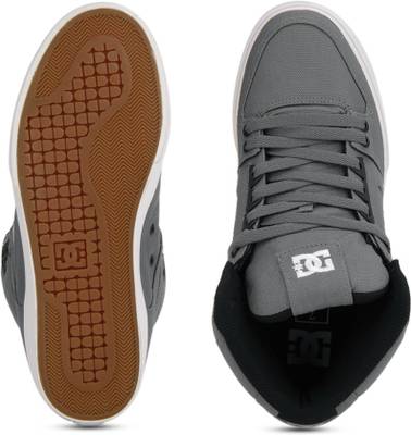 DC Sneakers