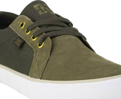 DC Sneakers