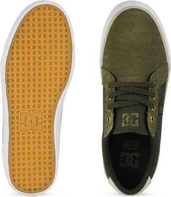 DC Sneakers