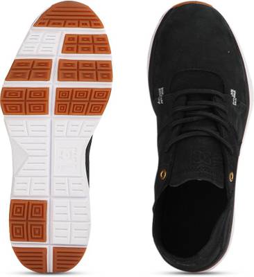DC Sneakers