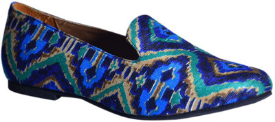 

Bootico And Co. Loafers For Women(Multicolor, Blue