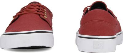 DC Sneakers