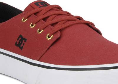 DC Sneakers