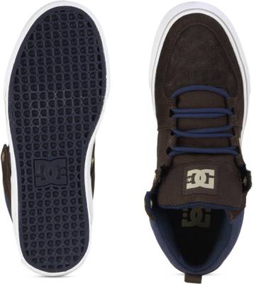 DC Sneakers