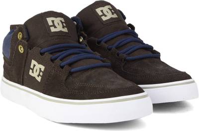 DC Sneakers