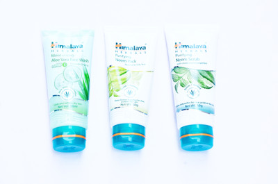 

Himalaya ALOE VERA FACE WASH AND NEEM PACK AND NEEM SCRUB(Set of)