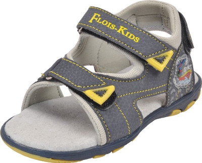 

Yellow Bee Boys Buckle Sports Sandals(Grey