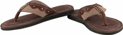 

tZaro Men Maroon Sandals