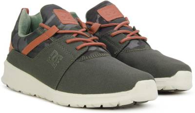 DC Sneakers