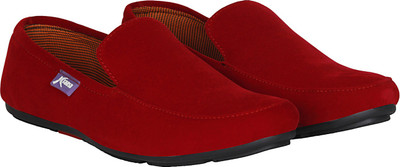 

Kraasa Velvet Loafers For Men(Red