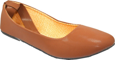 

Ranvijay Apealling Bellies For Women(Brown