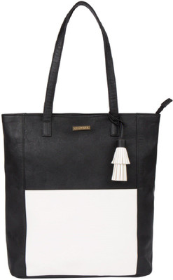 

Chumbak Women Casual Black PU Tote