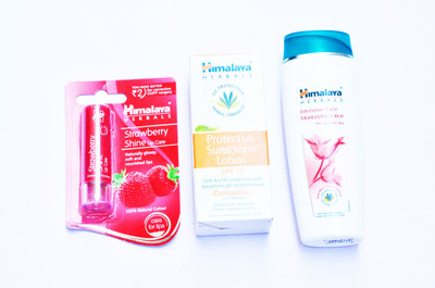 

Himalaya FACE GLOW KIT Combo Set