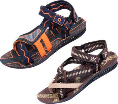

Indistar Boys Buckle Flats(Multicolor, Orange