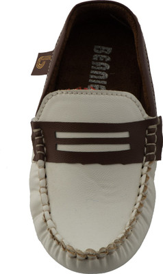 

Beanie Bugs Boys Slip on Loafers(White