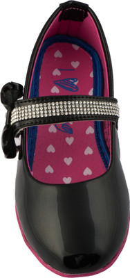 

Beanie Bugs Girls Strap Dancing Shoes(Black
