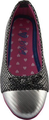 

Beanie Bugs Girls Slip on Dancing Shoes(Black