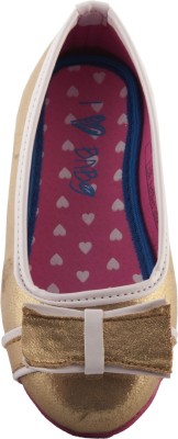 

Beanie Bugs Girls Slip on Dancing Shoes(Gold, Golden