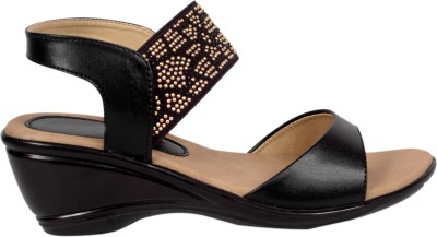 

Studio 9 Women Black Wedges