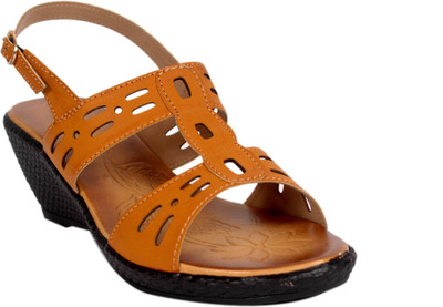 

Bora Bora Women Tan Wedges