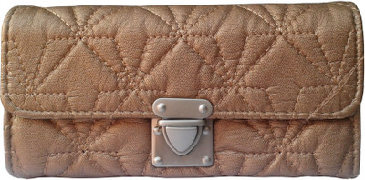 

Sanshul Formal Brown Clutch