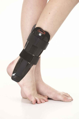 

Surgitech SURGITECH ANKLE PAD Universal-Size 14.5 inch Ankle Support, Black