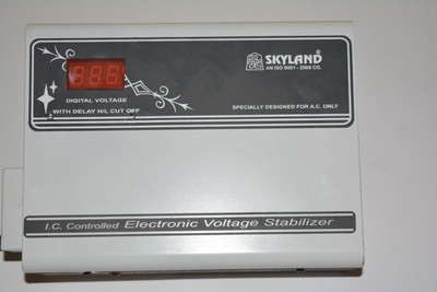 

skyland SKY170DIGI voltage stabalizer(Grey, White)