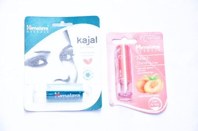 

Himalaya KAJAL, PEACH SHINE LIP BALM(Set of)