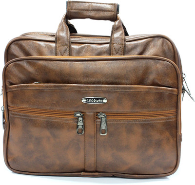 

Goodwin Messenger Bag(Tan)