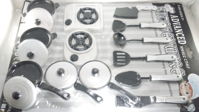 

ESIRKAR Realistic Chef Kitchen ware set