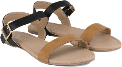 

Carlton London Women TAN Flats