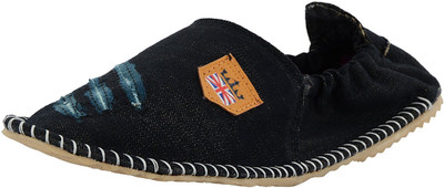 

Da-Dhichi LT-21 BLACK MOJARI Mojaris For Men(Black