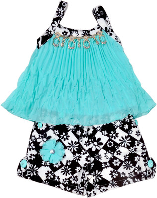 

Hey Baby Girls Party(Festive) Top Shorts(Green