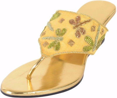 

Praags Women Gold Wedges