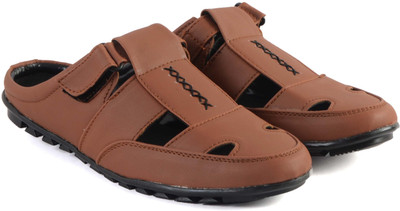 

Shoegaro Men Tan Sandals