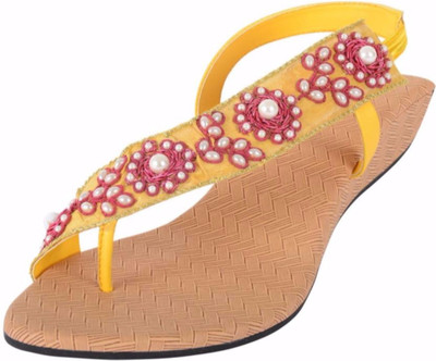 

Praags Women Brown Heels