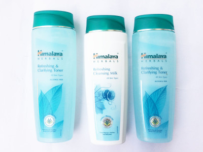 

Himalaya REFRESHING TONER AND CLEANSING MILK(Set of)