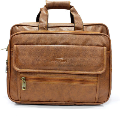 

Goodwin Messenger Bag(Tan)