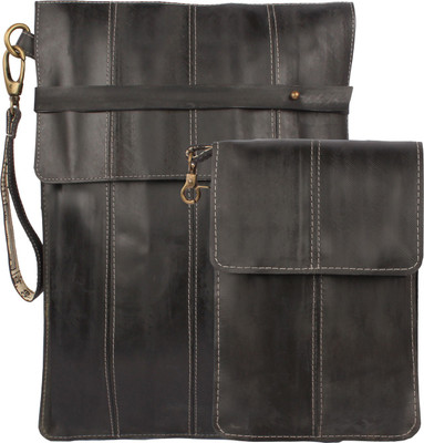 

Green The Map 13 inch Laptop Case(Black)