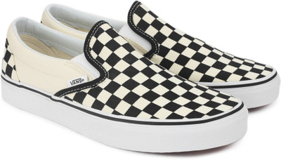 

Vans CLASSIC SLIP-ON Loafers For Men(Beige, Black, Black and white checker/white