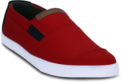 

Get Glamr Boonedock Sneakers For Men(Red